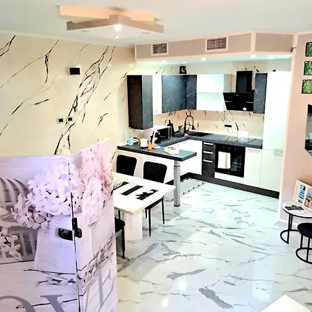 فندق مبيت وإفطار Prestige House 3*