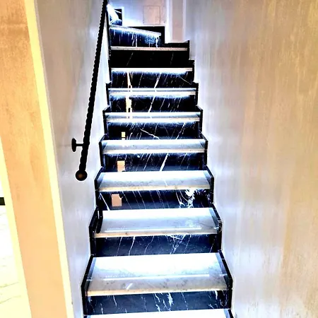 Prestige House Отель типа 