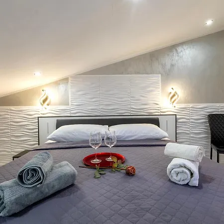 Prestige House 3*